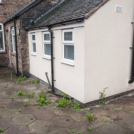 Flow Homes Stoke-on-Trent Екстериор снимка